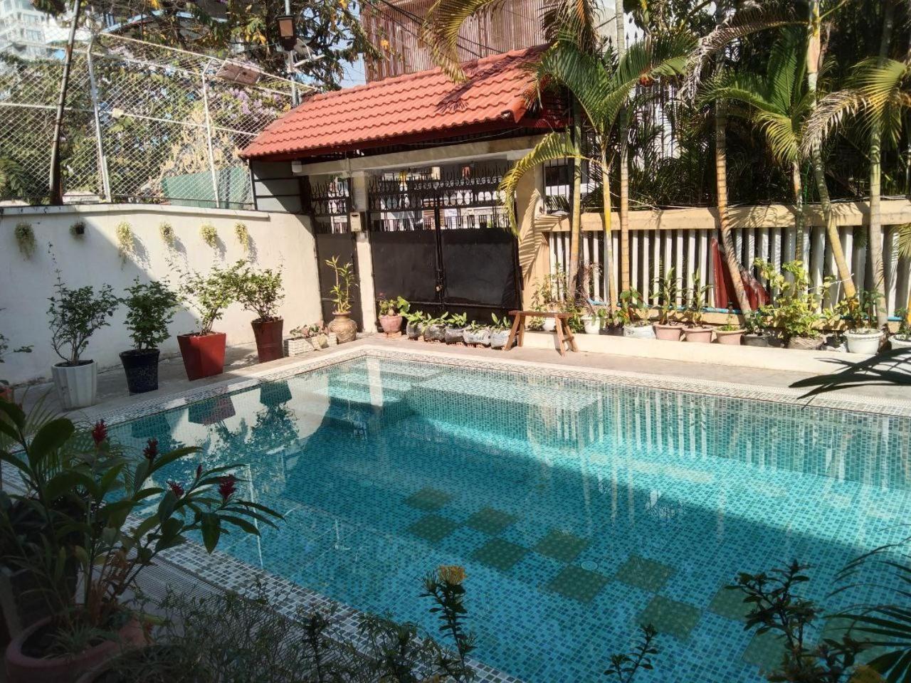 Room 12 - Studio In A Villa 5Mn Walk From The Royal Palace With Swimming Pool Phnom Pen Exterior foto
